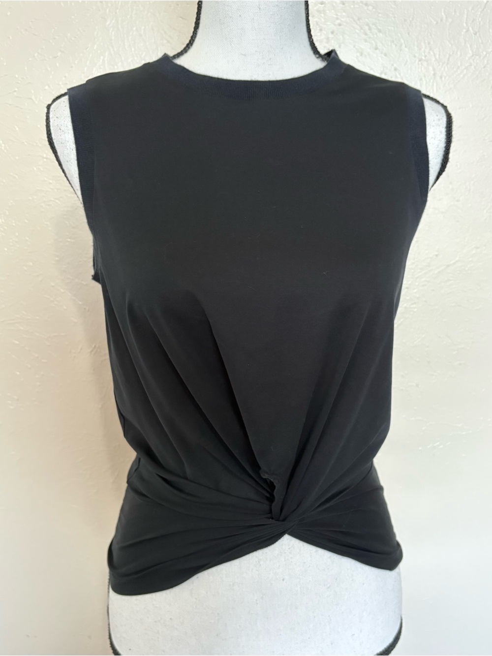 Cinq a Sept Black Twisted Tank Top Womens Small